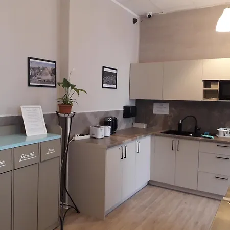 Hostel Kamienica Rynek 7 *