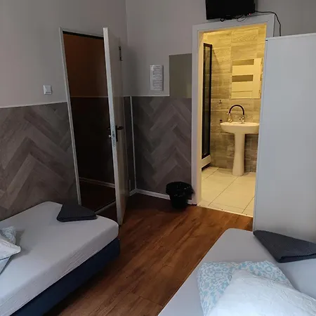 Kamienica Rynek 7 *