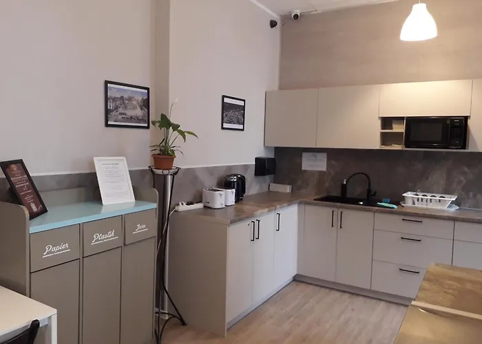 Hostel Kamienica Rynek 7 *