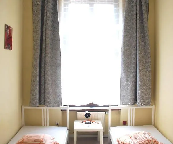 Kamienica Rynek 7 Hostel *